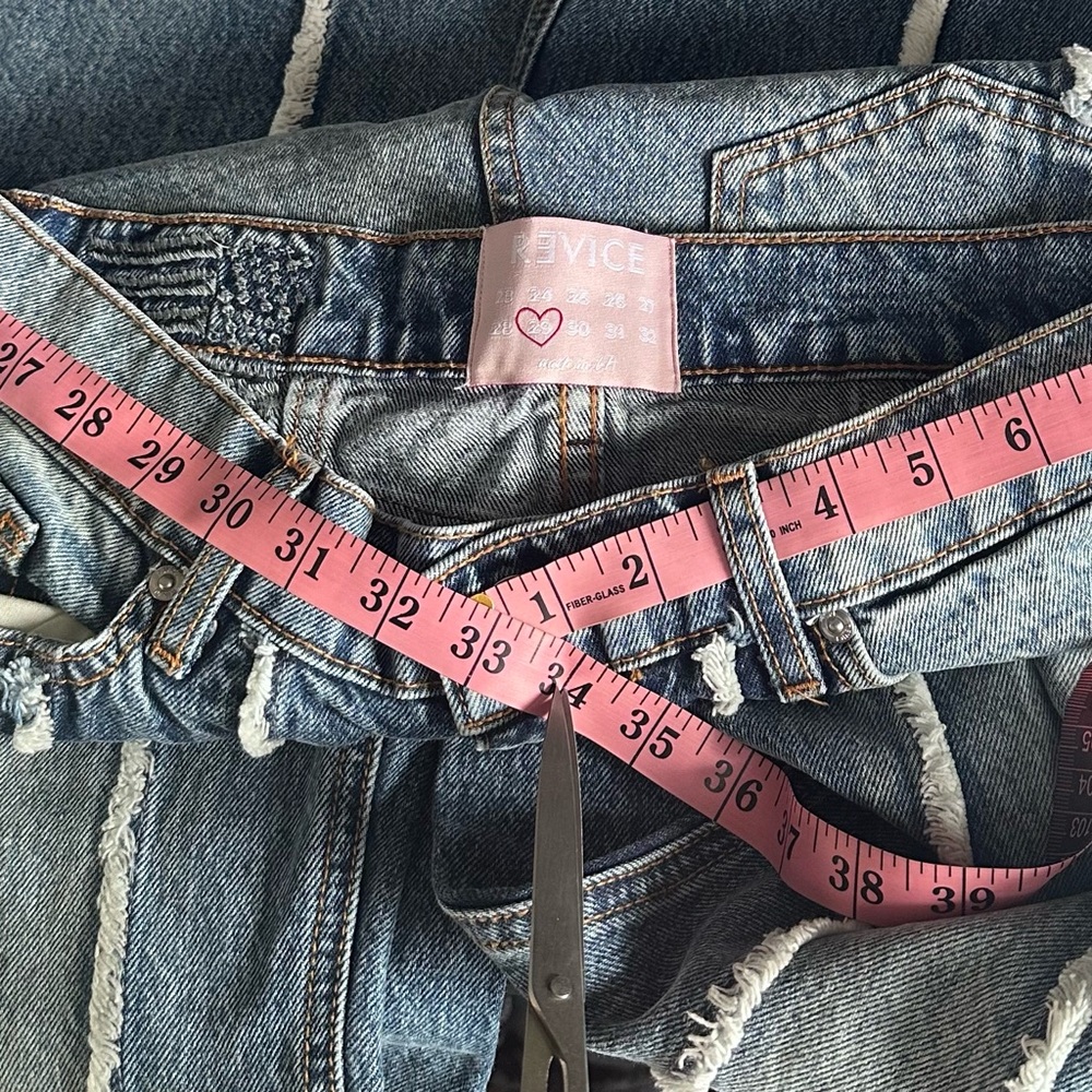 NWT REVICE A-list Highlight White Stripe Jeans, 29 - Picture 13 of 14